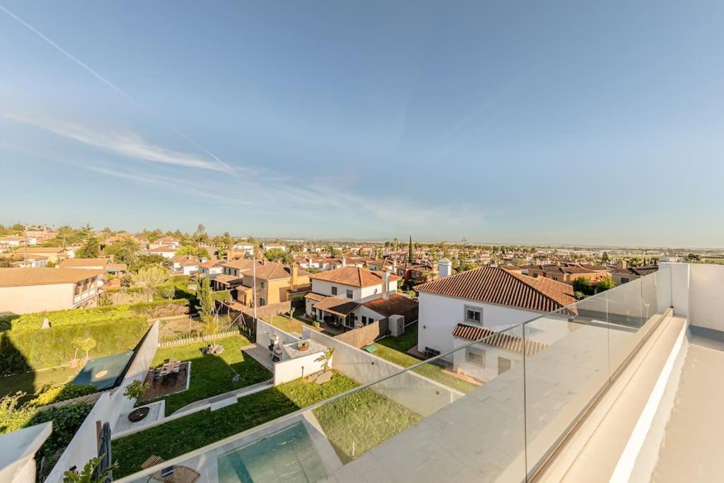Villa Con Piscina Privada Gelves المظهر الخارجي الصورة