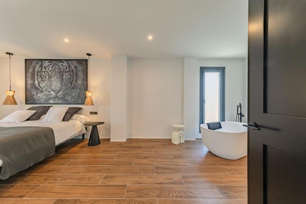 Villa Con Piscina Privada Gelves المظهر الخارجي الصورة